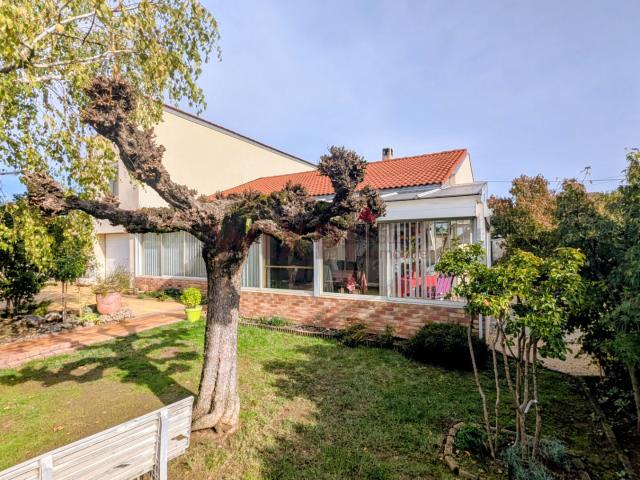 Maison 6 pièces 146 m²