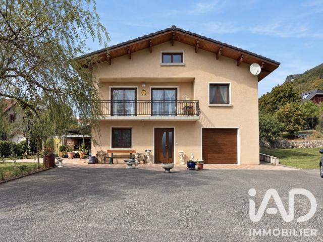 Maison 6 pièces 146 m²