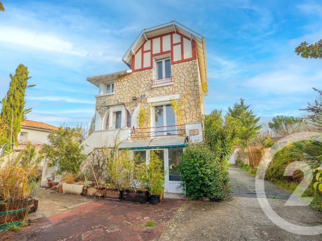Maison 6 pièces 147 m²