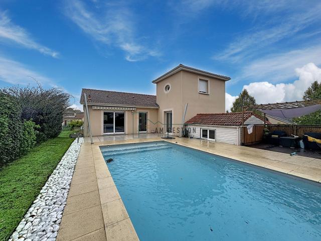 Maison 6 pièces 147 m²