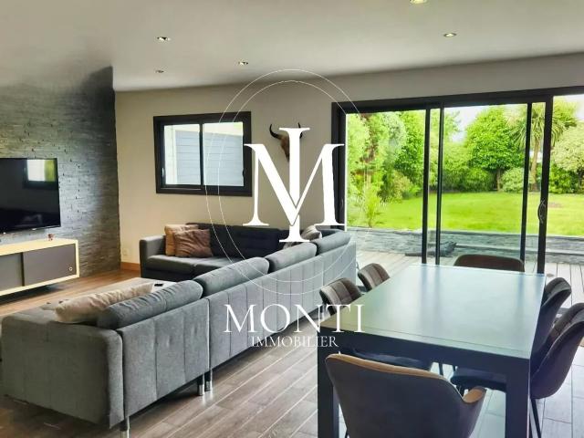Maison 6 pièces 147 m²