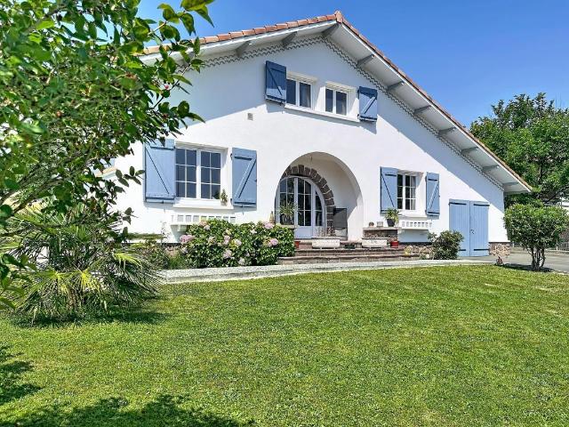 Maison 6 pièces 147 m²