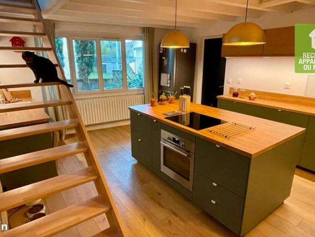 Maison 6 pièces 147 m²