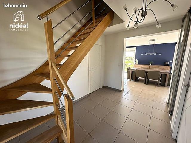 Maison 6 pièces 147 m²