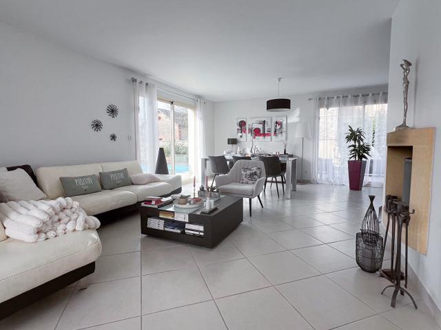 Maison 6 pièces 147 m²