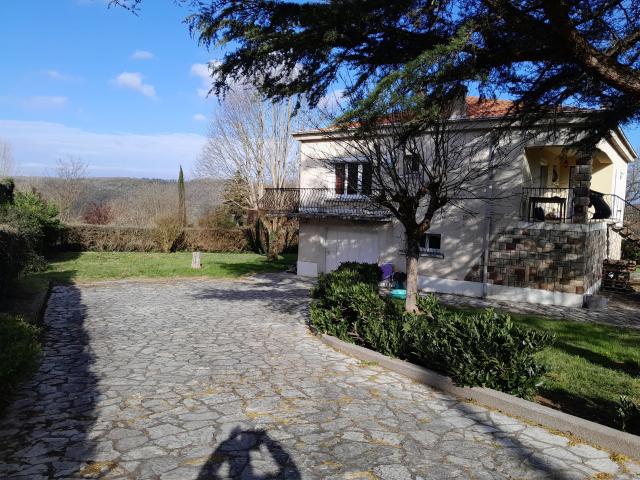 Maison 6 pièces 147 m²