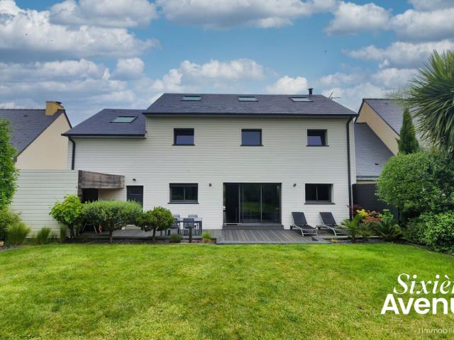 Maison 6 pièces 201 m²