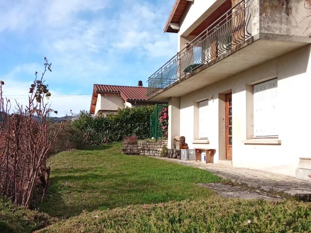 Maison 6 pièces 147 m²