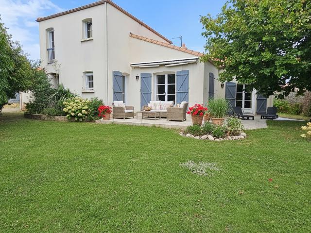 Maison 6 pièces 147 m²