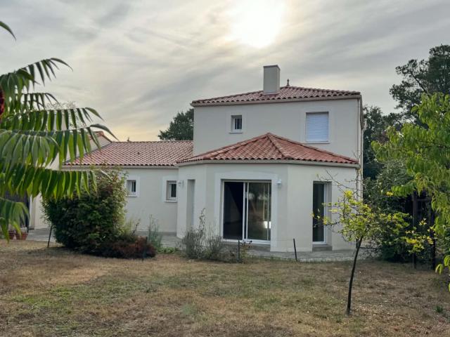 Maison 6 pièces 147 m²