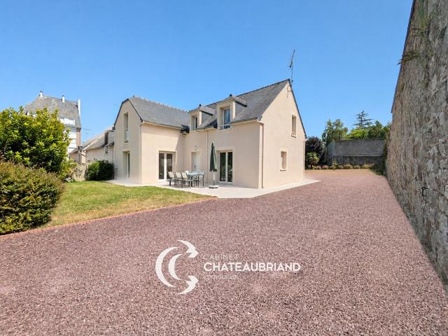 Maison 6 pièces 147 m²