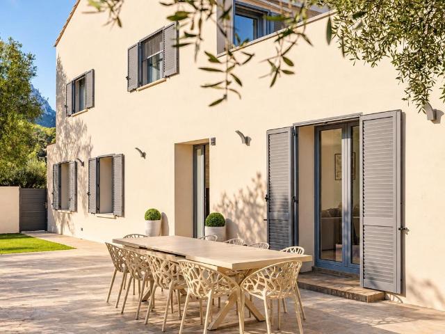 Maison 6 pièces 147 m²
