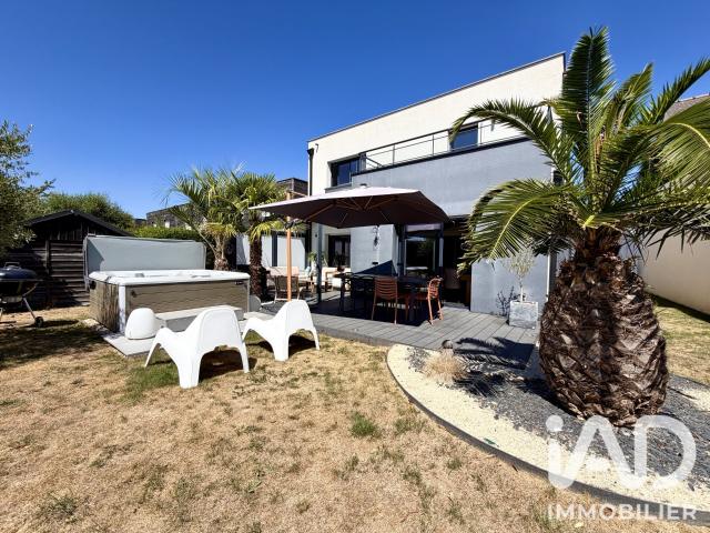 Maison 6 pièces 147 m²