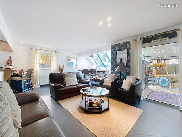 Maison 6 pièces 147 m²