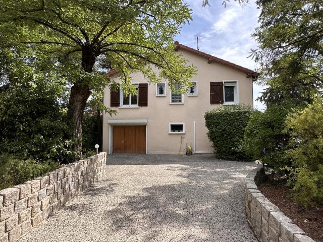 Maison 6 pièces 148 m²