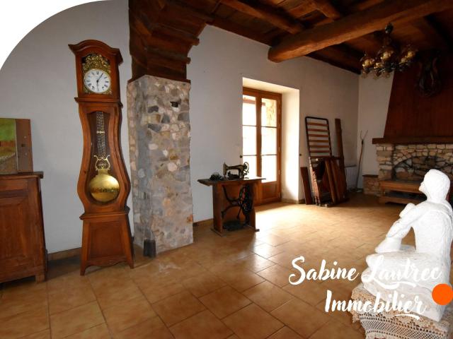 Maison 6 pièces 148 m²