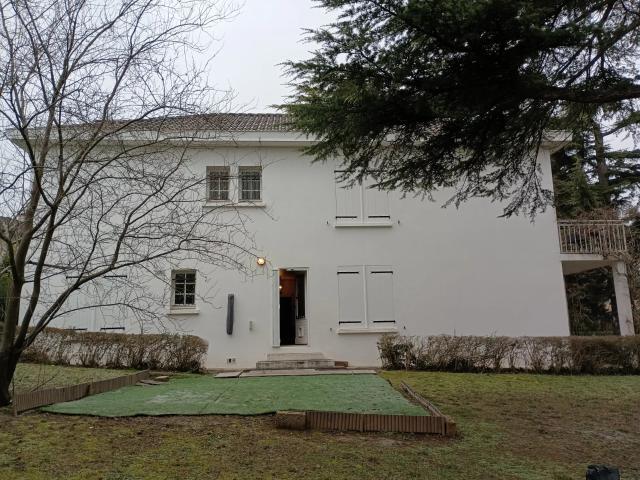 Maison 6 pièces 148 m²