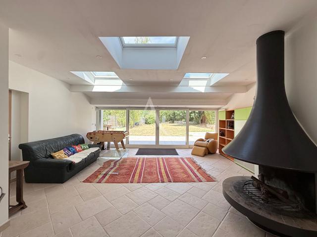 Maison 6 pièces 148 m²