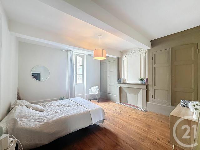 Maison 6 pièces 148 m²