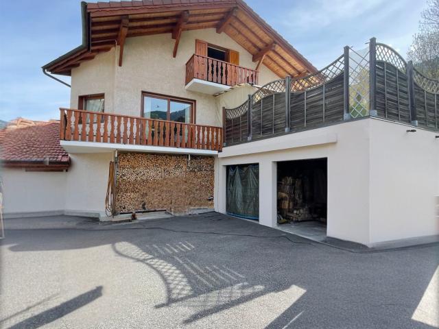 Maison 6 pièces 148 m²