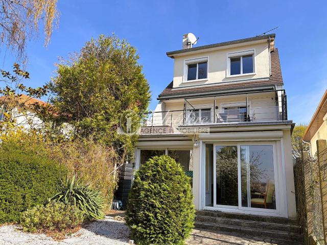 Maison 6 pièces 149 m²