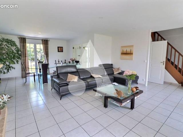 Maison 6 pièces 149 m²