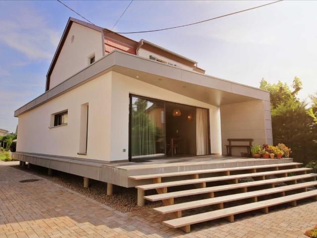 Maison 6 pièces 140 m²