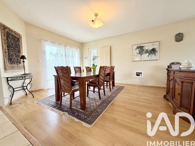 Maison 6 pièces 140 m²