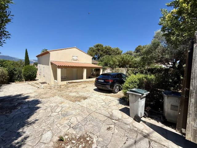 Maison 6 pièces 140 m²