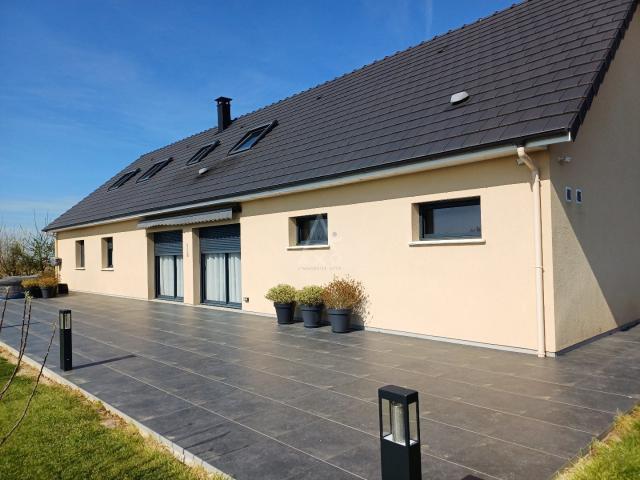 Maison 6 pièces 140 m²