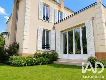 Maison 6 pièces 140 m²