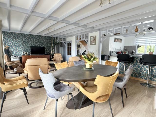 Maison 6 pièces 142 m²