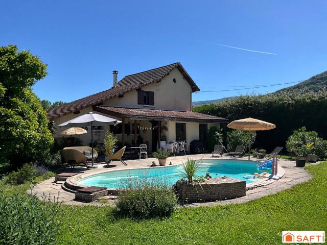 Maison 6 pièces 140 m²