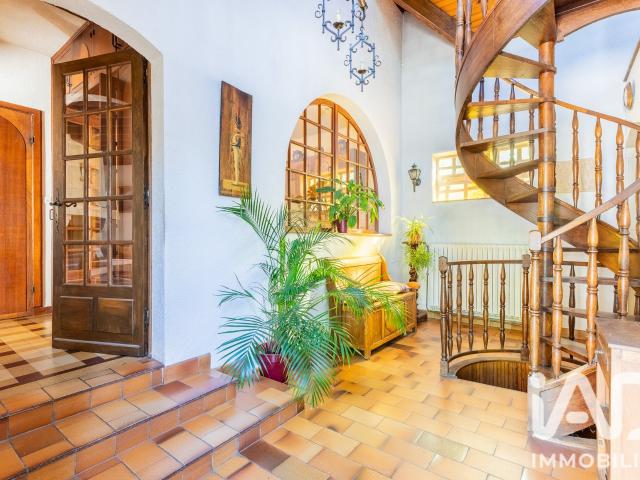 Maison 6 pièces 140 m²