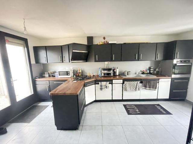 Maison 6 pièces 140 m²