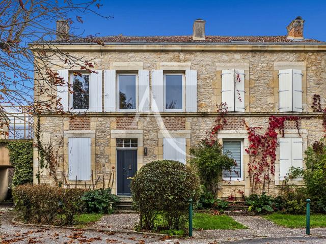 Maison 6 pièces 140 m²