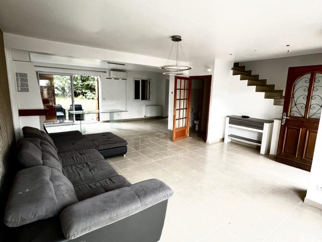 Maison 6 pièces 140 m²