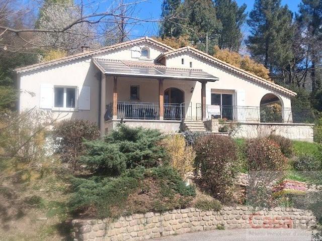Maison 6 pièces 140 m²