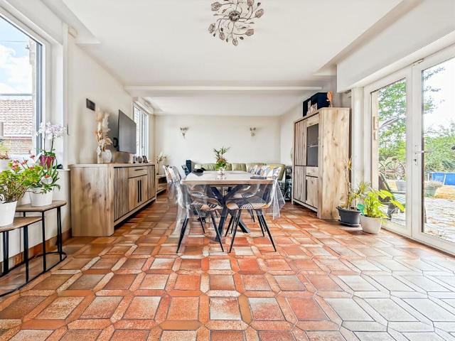 Maison 6 pièces 140 m²
