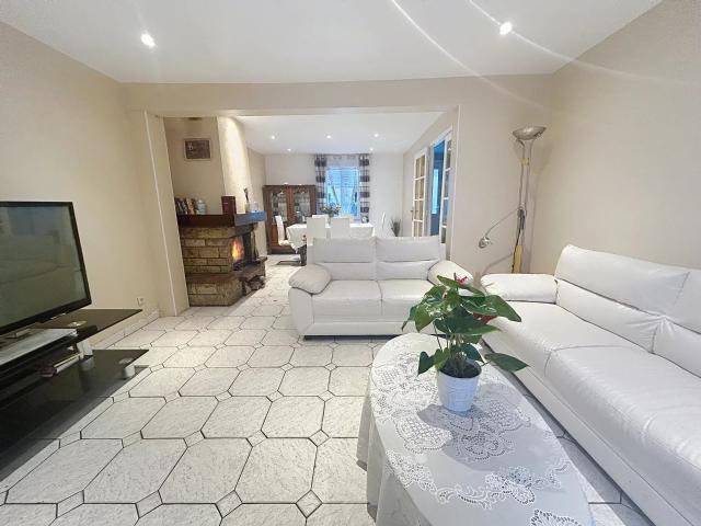 Maison 6 pièces 140 m²