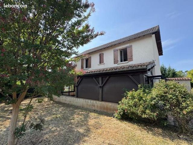 Maison 6 pièces 140 m²