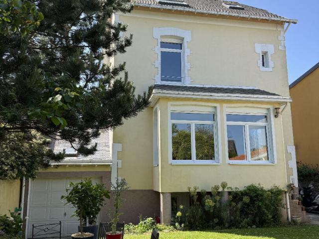Maison 6 pièces 140 m²
