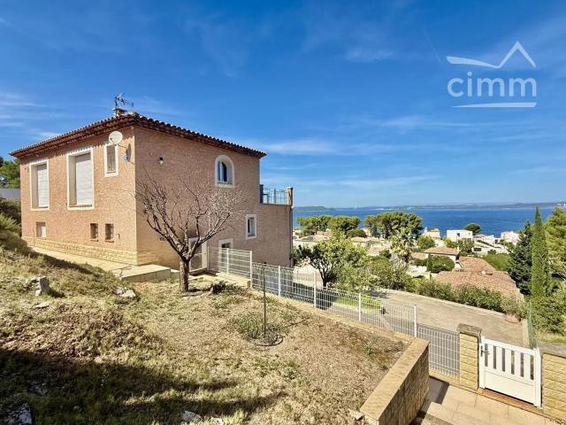 Maison 6 pièces 140 m²
