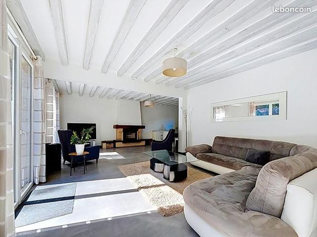 Maison 6 pièces 140 m²