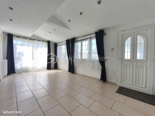 Maison 6 pièces 140 m²