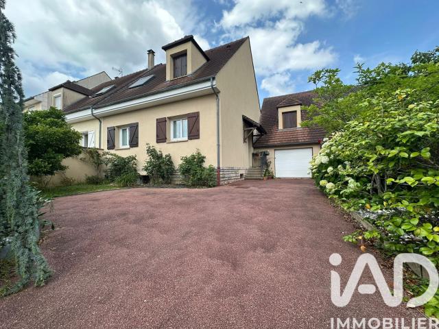 Maison 6 pièces 140 m²
