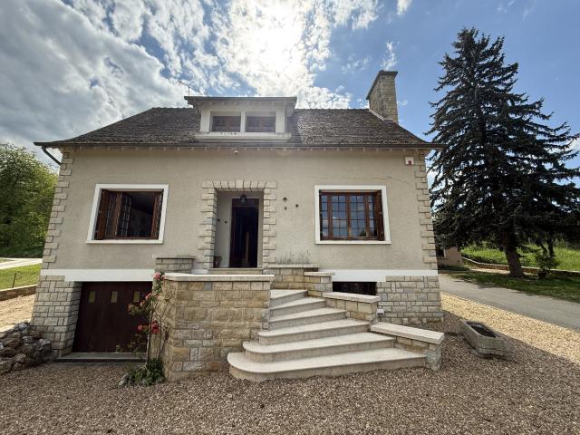 Maison 6 pièces 140 m²