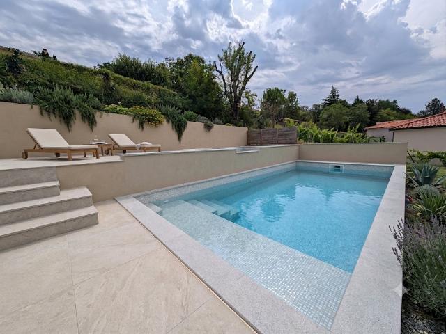 Maison 6 pièces 140 m²