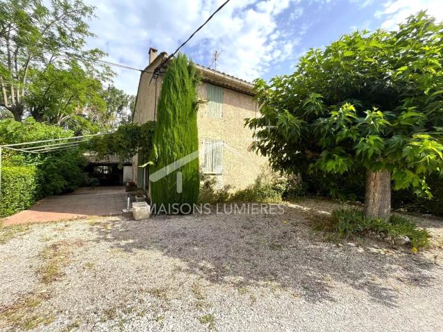 Maison 6 pièces 140 m²