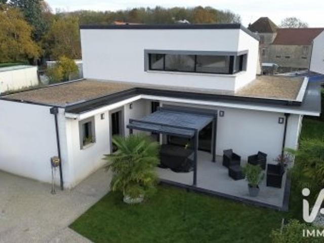 Maison 6 pièces 140 m²